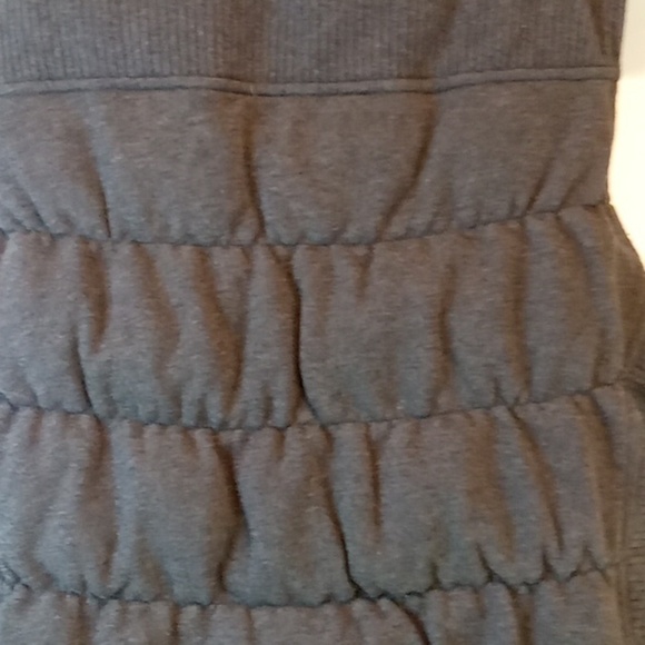 Athleta Full Zip Full Button Vest Thick Heavy Women's Sz S-M Gray EUC NICE! - Picture 11 of 16